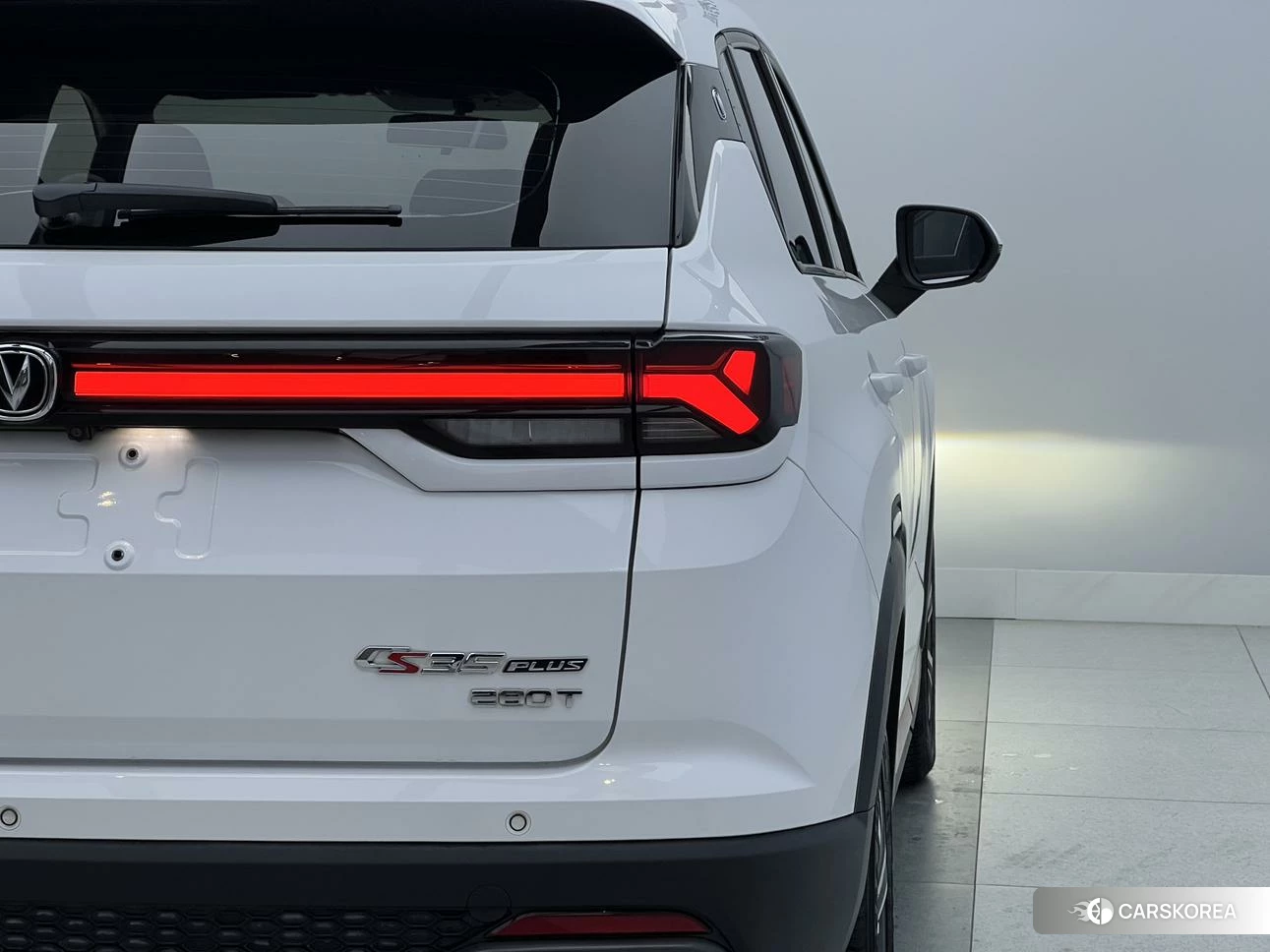 Chang'an CS35 PLUS 2021 Белый из Китая, фото 2