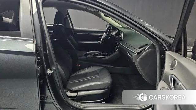 Hyundai Sonata (DN8) 2020 Серый из Кореи, фото 2