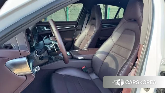 Porsche Panamera (971) 2022 Белый из Кореи, фото 2