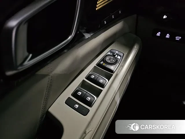 Kia The New Carnival 4th Generation 2024 Черный из Кореи, фото 2