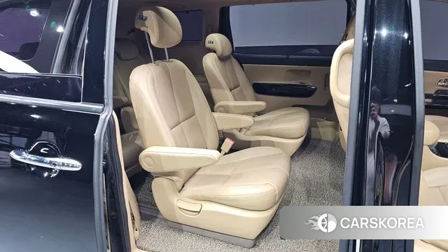 Kia The New Carnival 2018 Черный из Кореи, фото 2