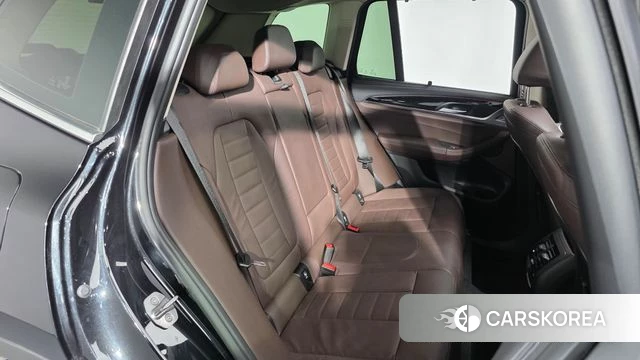 BMW X3 (G01) 2022 Черный из Кореи, фото 2