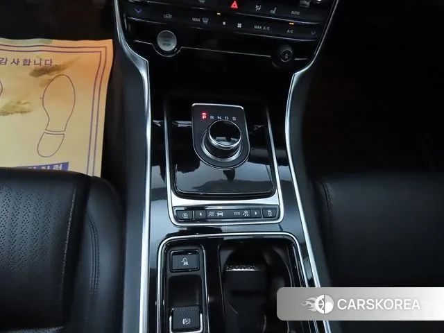 Jaguar XF (X260) 2018 Белый из Кореи, фото 2