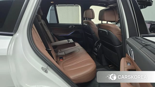 BMW X5 (G05) 2024 Белый из Кореи, фото 2