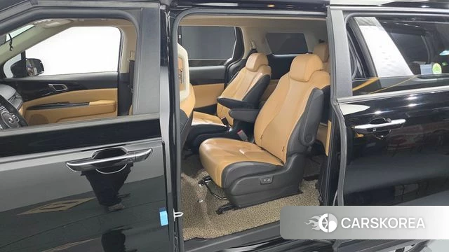 Kia Carnival 4th generation 2021 Черный из Кореи, фото 2