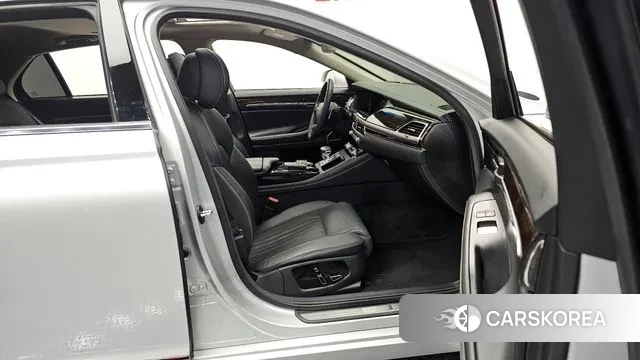 Genesis G90 2019 Серебряный из Кореи, фото 2