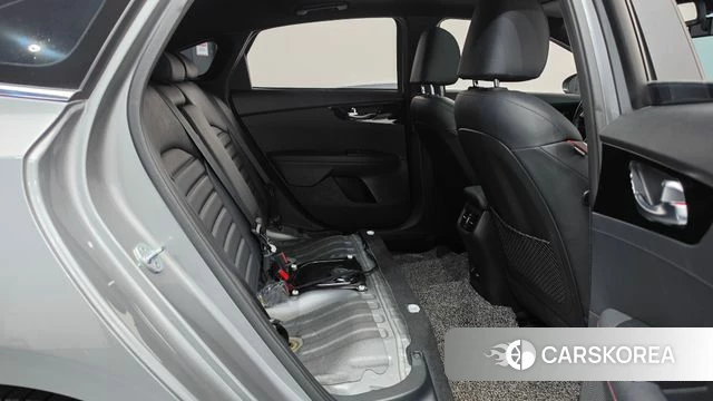 Kia The New K3 2nd generation 2021 Серебристо-серый из Кореи, фото 2