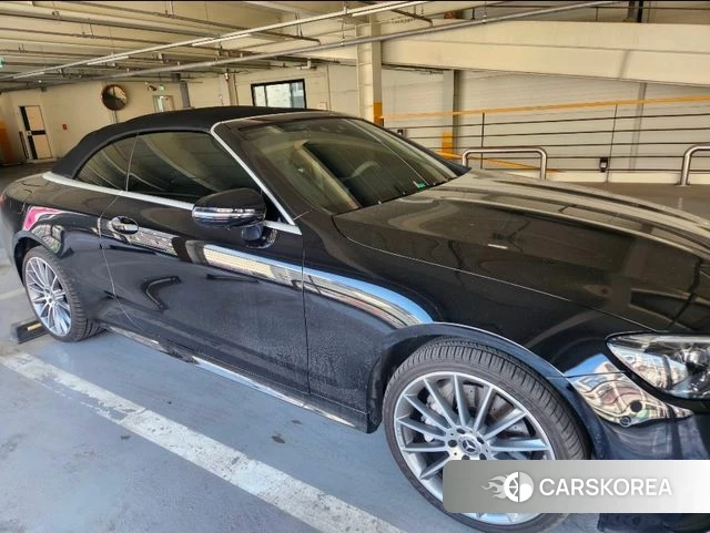 Mercedes-Benz E-Class W213 2023 Черный из Кореи, фото 2