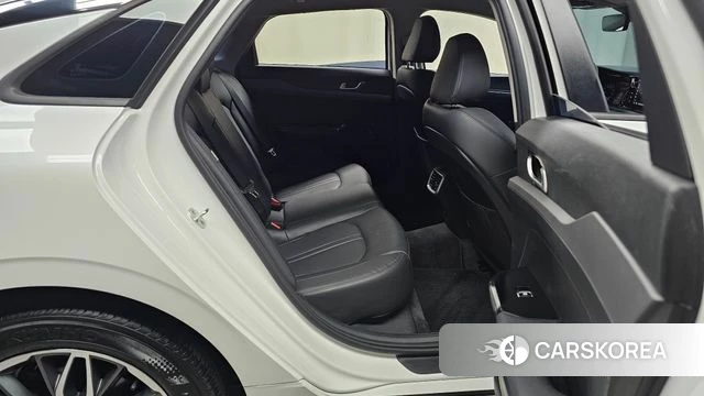 Kia K5 3rd generation 2021 Белый из Кореи, фото 2
