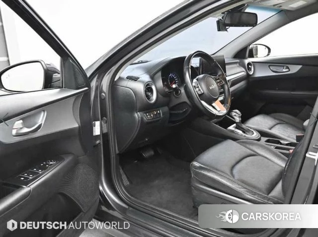 Kia The New K3 2nd generation 2021 Серый из Кореи, фото 2