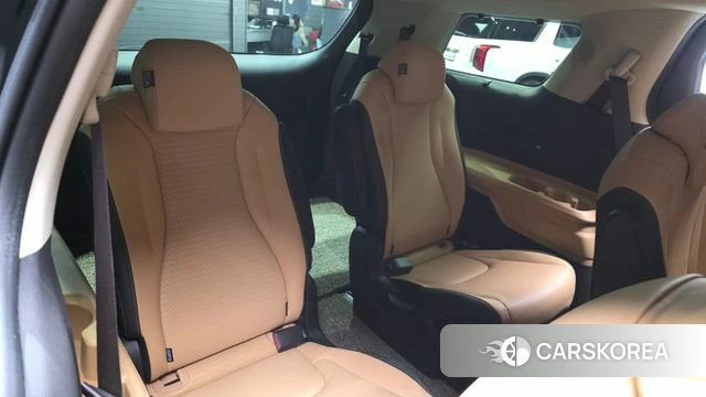 Kia Carnival 4th generation 2022 Черный из Кореи, фото 2