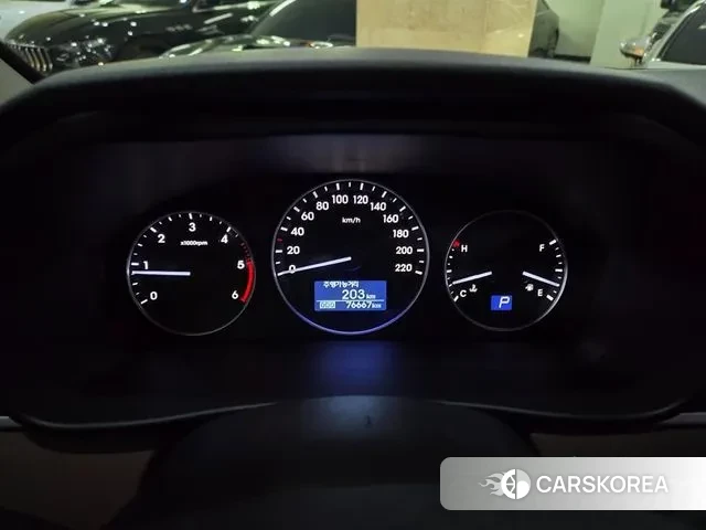 Hyundai The New Grand Starex 2020 Серебряный из Кореи, фото 2