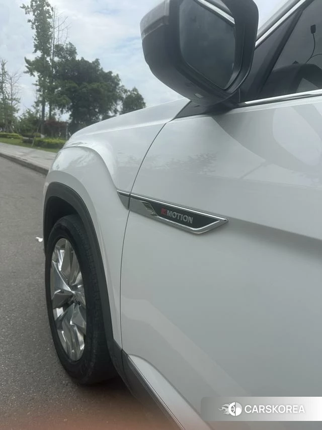 Volkswagen Tourang 2019 Белый из Китая, фото 2