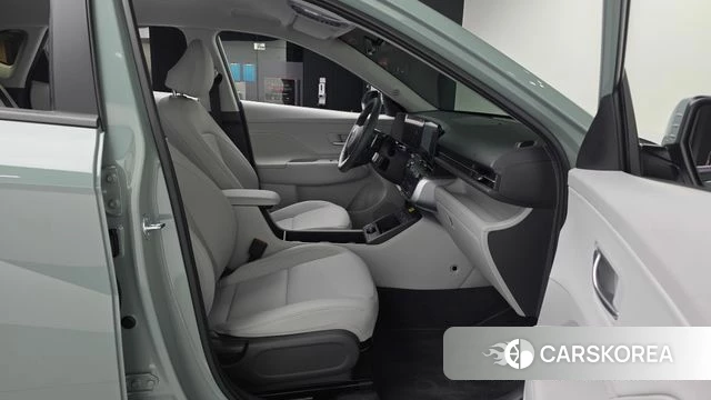 Hyundai Kona (SX2) 2026 Синий нефрит из Кореи, фото 2
