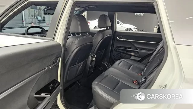 Ssangyong Torres 2022 Белый из Кореи, фото 2