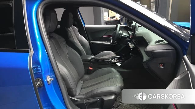 Peugeot 2008 Second generation 2021 Синий из Кореи, фото 2