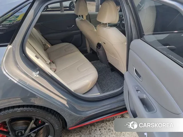 Hyundai The New Avante (CN7) 2024 Серый из Кореи, фото 2