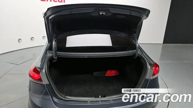 Hyundai Avante AD id 2515386 из Кореи 2