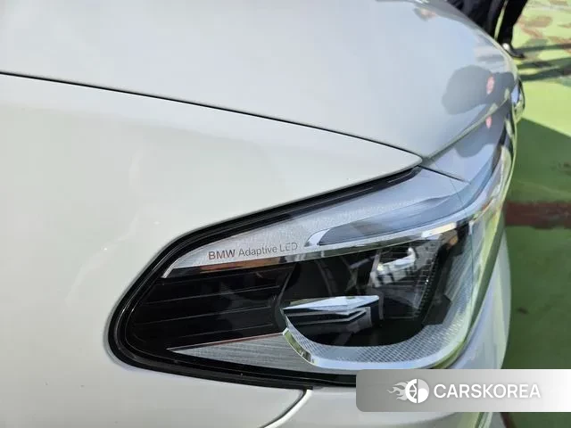 BMW 5 Series (G30) 2020 Белый из Кореи, фото 2