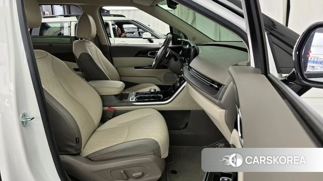 Kia Carnival 4th generation 2022 Белый из Кореи, фото 2