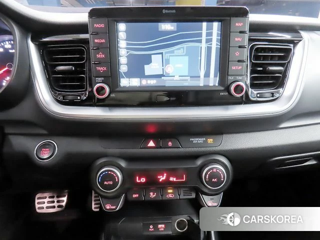 Kia Stonic 2018 Серый из Кореи, фото 2