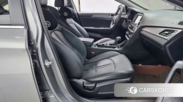 Hyundai Sonata New Rise 2018 Серебристо-серый из Кореи, фото 2