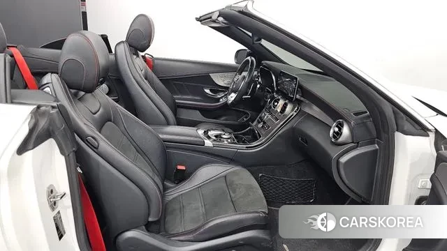 Mercedes-Benz C-Class W205 2019 Белый из Кореи, фото 2