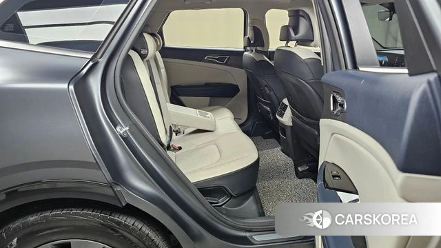 Kia Sportage 5th Generation 2022 Серый из Кореи, фото 2