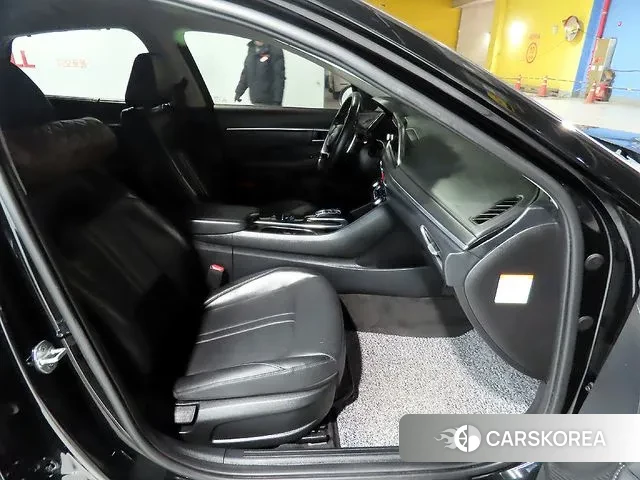 Hyundai Sonata Hybrid (DN8) 2021 Черный из Кореи, фото 2