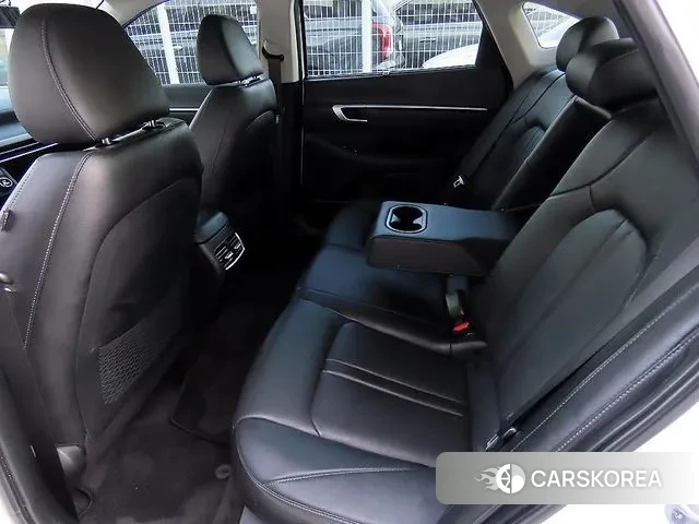 Hyundai Sonata D Edge (DN8) 2023 Белый из Кореи, фото 2