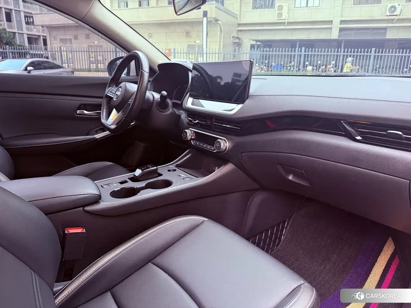 Nissan Sylphy 2023 Белый из Китая, фото 2