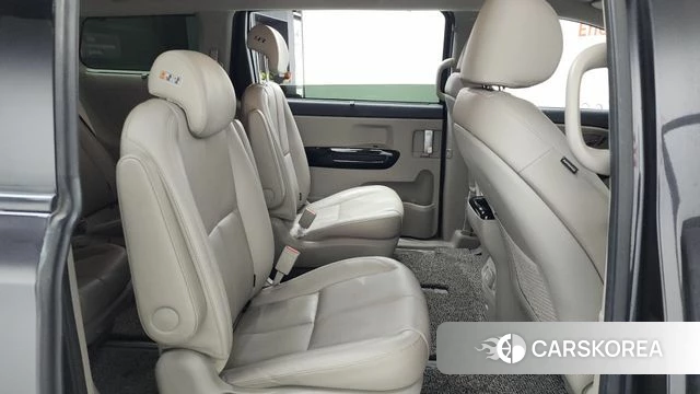 Kia The New Carnival 2018 Черный из Кореи, фото 2