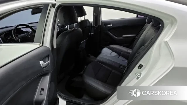 Kia The New K3 2018 Белый из Кореи, фото 2