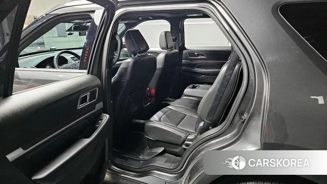 Ford Explorer 2018 Серый из Кореи, фото 2