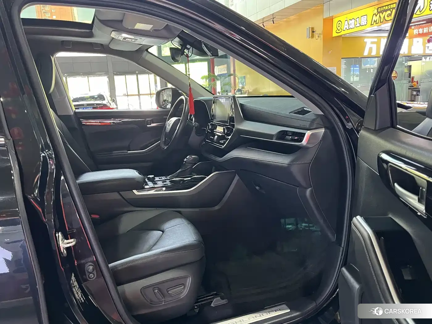 Toyota Highlander 2024 Черный из Китая, фото 2
