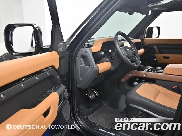Land Rover Defender (L663) 2024 Черный из Кореи, фото 2
