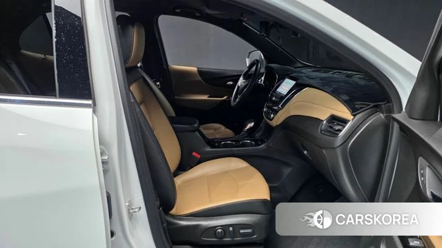Chevrolet (GM Daewoo) The New Equinox 2022 Белый из Кореи, фото 2