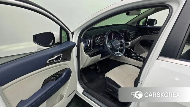 Kia Sportage 5th Generation 2022 Белый из Кореи, фото 2