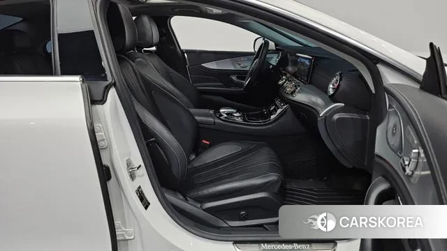 Mercedes-Benz CLS-Class C257 2018 Белый из Кореи, фото 2