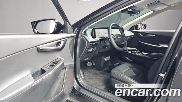 Kia EV6 2021 Серый из Кореи, фото 2