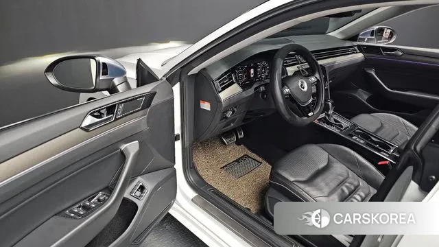 Volkswagen Arteon 2019 Белый из Кореи, фото 2