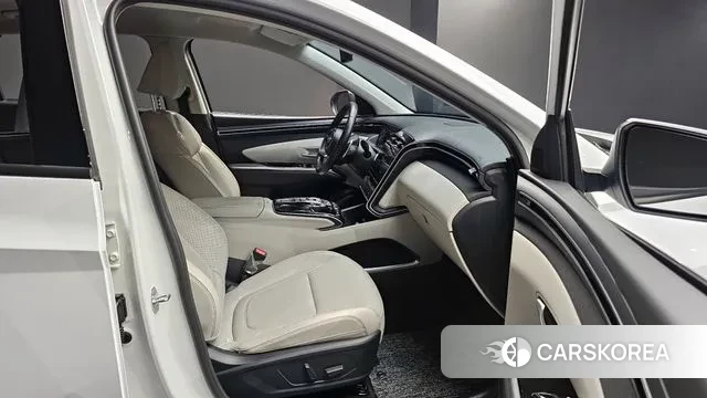 Hyundai Tucson (NX4) 2022 Белый из Кореи, фото 2