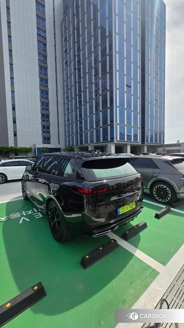 Land Rover Range Rover Sport 3rd Generation 2025 Черный из Кореи, фото 2