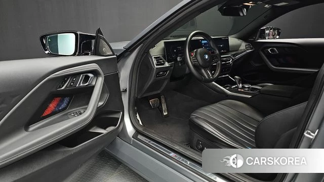 BMW M2 (G87) 2024 Серебристо-серый из Кореи, фото 2