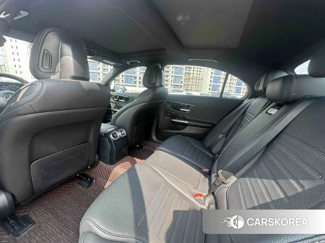 Mercedes-Benz Class C 2024 Белый из Китая, фото 2