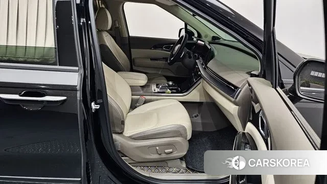 Kia Carnival 4th generation 2021 Черный из Кореи, фото 2