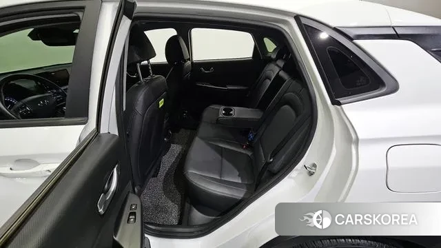 Hyundai The New Kona 2021 Белый из Кореи, фото 2