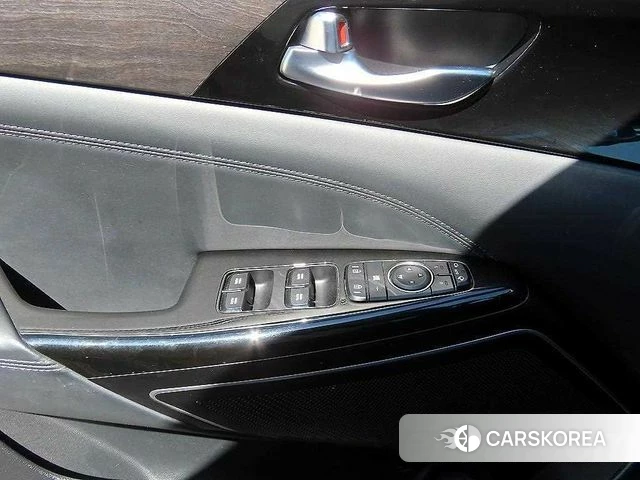 Kia K7 Premier 2019 Серый из Кореи, фото 2