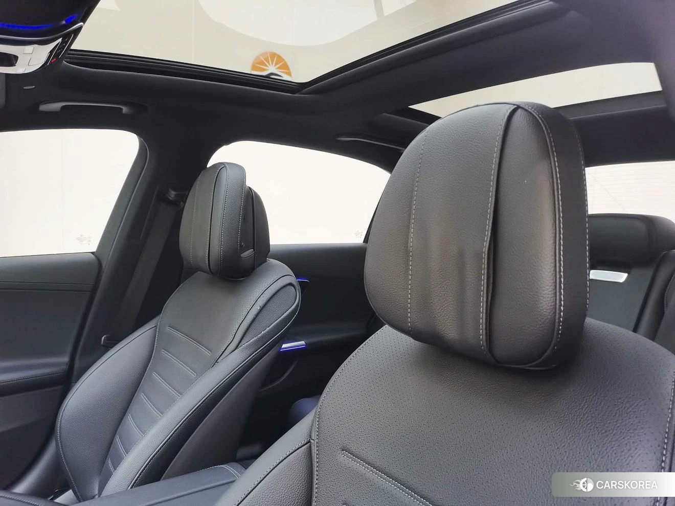 Mercedes-Benz Class C 2023 Белый из Китая, фото 2