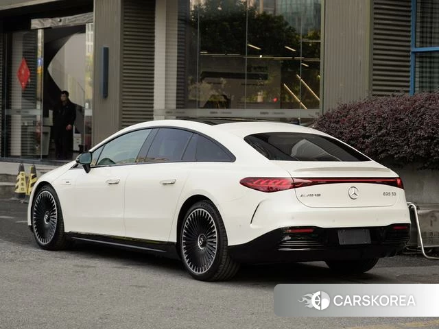 Mercedes-Benz EQS AMG 2024 Белый из Китая, фото 2